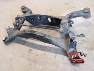Gebruikte Subframe Lexus IS (E3) 300h 2.5 16V Prijs op aanvraag aangeboden door Rooie Ben autodemontage