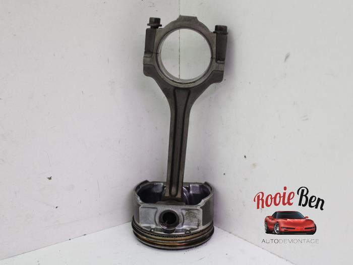 Gebruikte Zuiger Ford Usa F-150 Prijs € 40,00 Margeregeling aangeboden door Rooie Ben autodemontage