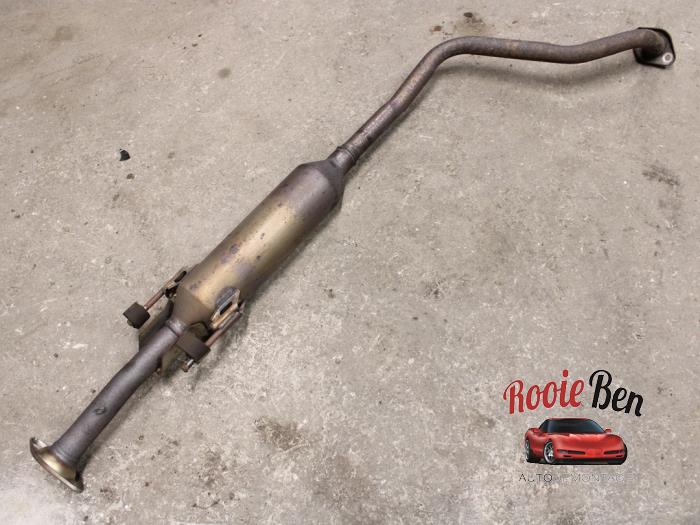 Gebruikte Uitlaat Middendemper Nissan Note (E12) 1.2 68 Prijs € 50,00 Margeregeling aangeboden door Rooie Ben autodemontage