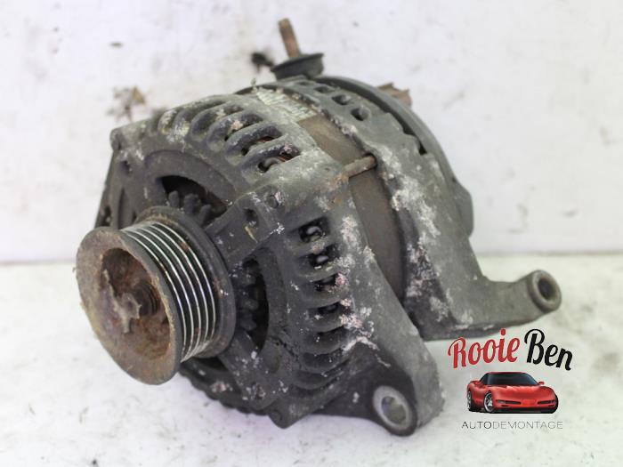 Gebruikte Dynamo Dodge Ram 1500 (DR/DH/D1/DC/DM) 4.7 V8 1500 4x2 Prijs € 75,00 Margeregeling aangeboden door Rooie Ben autodemontage