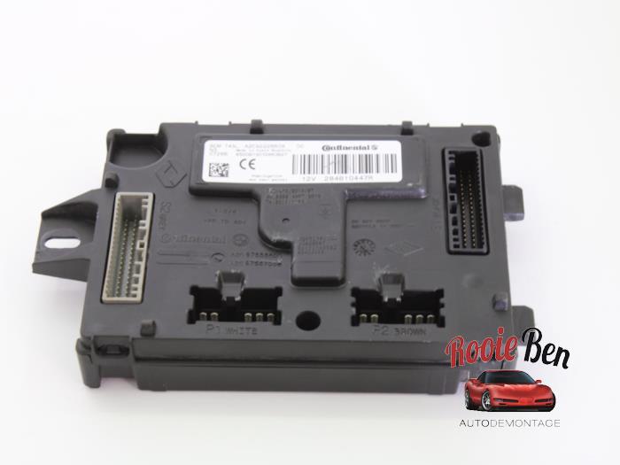 Gebruikte Module Bodycontrol Renault Clio IV Estate/Grandtour (7R) 0.9 Energy TCE 90 12V Prijs op aanvraag aangeboden door Rooie Ben autodemontage