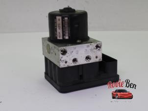 Gebruikte ABS Pomp BMW Mini One/Cooper (R50) 1.6 16V One Prijs € 50,00 Margeregeling aangeboden door Rooie Ben autodemontage