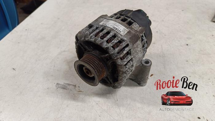 Gebruikte Dynamo Fiat Doblo Cargo (263) 1.3 MJ 16V DPF Euro 5 Prijs € 30,00 Margeregeling aangeboden door Rooie Ben autodemontage