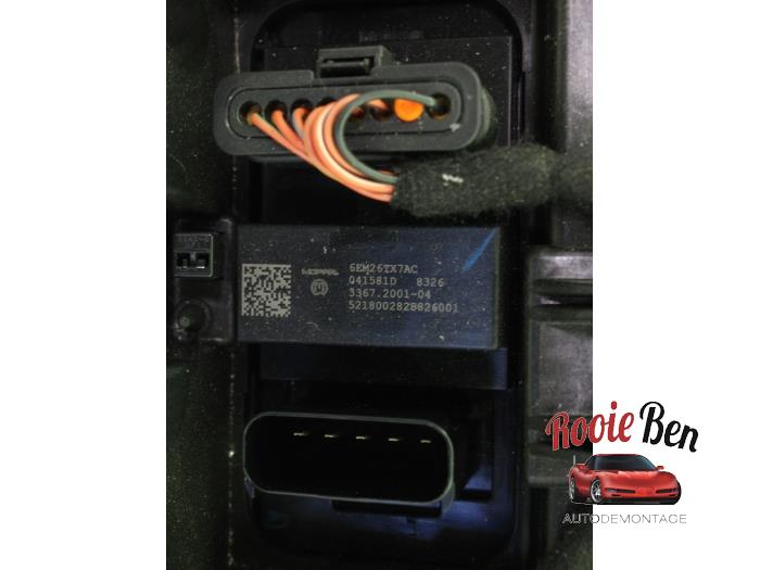 Binnenverlichting voor van een RAM 1500 Crew Cab (DS) 5.7 Hemi V8 4x4 2019