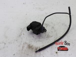 Gebruikte Omvormer Audi A5 Cabrio (8F7) 3.0 TDI V6 24V Quattro Prijs op aanvraag aangeboden door Rooie Ben autodemontage