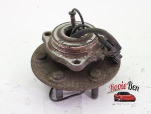 Gebruikte Wiellager voor Dodge 1500 Crew Cab (DS) 5.7 Hemi V8 4x4 Prijs op aanvraag aangeboden door Rooie Ben autodemontage