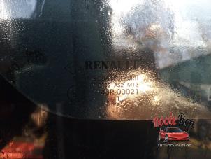 Gebruikte Deurruit 4Deurs rechts-achter Renault Kangoo/Grand Kangoo (KW) 1.5 dCi 85 Prijs op aanvraag aangeboden door Rooie Ben autodemontage