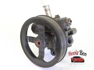 Gebruikte Stuurbekrachtiging Pomp Dodge Caliber 1.8 16V Prijs € 75,00 Margeregeling aangeboden door Rooie Ben autodemontage