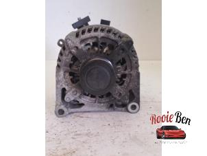 Gebruikte Dynamo BMW 5 serie (F10) 528i 16V Prijs op aanvraag aangeboden door Rooie Ben autodemontage