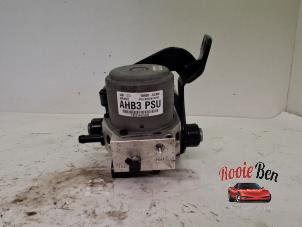 Gebruikte ABS Pomp Kia Niro I (DE) 1.6 GDI Hybrid Prijs op aanvraag aangeboden door Rooie Ben autodemontage