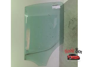 Gebruikte Deurruit 4Deurs links-voor Ford Transit Custom 2.0 TDCi 16V Eco Blue 170 Prijs € 50,00 Margeregeling aangeboden door Rooie Ben autodemontage