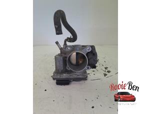 Gebruikte Gasklephuis Honda CR-V (RE/RM) 2.0 16V Prijs op aanvraag aangeboden door Rooie Ben autodemontage