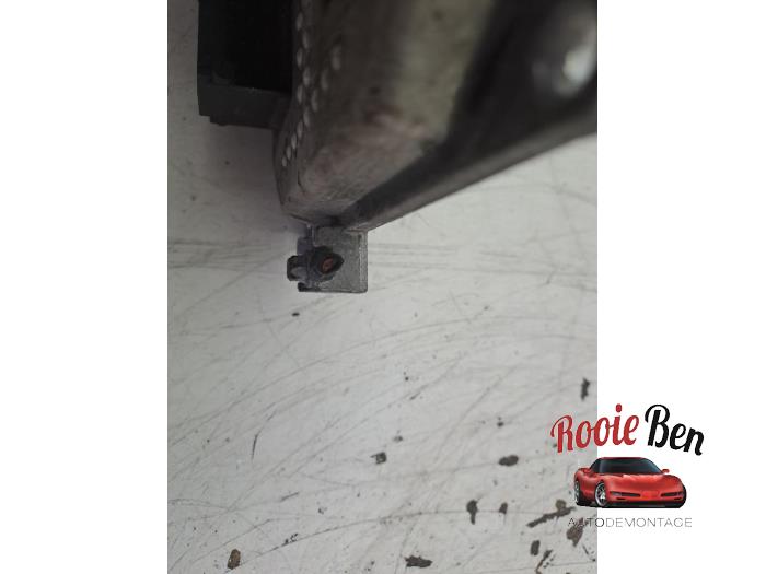 Gebruikte Dynamo Opel Astra H GTC (L08) 1.6 16V Prijs € 45,00 Margeregeling aangeboden door Rooie Ben autodemontage