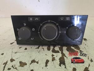 Gebruikte Chaufage Bedieningspaneel Opel Astra H GTC (L08) 1.6 16V Prijs € 50,00 Margeregeling aangeboden door Rooie Ben autodemontage