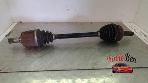 Gebruikte Homokineetas links-voor Honda CR-V (RE/RM) 2.0 16V Prijs € 100,00 Margeregeling aangeboden door Rooie Ben autodemontage