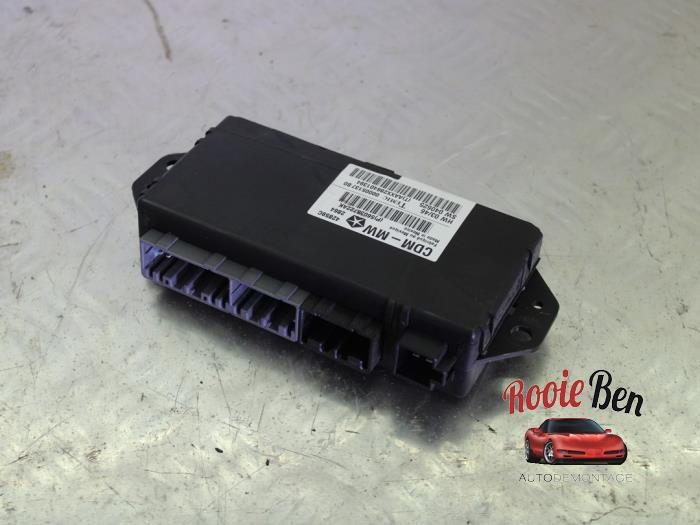 Gebruikte Module Centrale Deurvergrendeling Chrysler 300 C 2.7 V6 24V Prijs € 50,00 Margeregeling aangeboden door Rooie Ben autodemontage