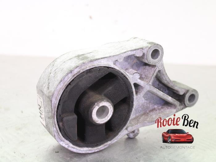 Gebruikte Motorsteun Cadillac BLS Wagon 1.9 TiD 16V 180 Prijs € 25,00 Margeregeling aangeboden door Rooie Ben autodemontage