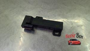 Gebruikte Keyless entry antenne Dodge 1500 Crew Cab (DS) 5.7 Hemi V8 Prijs op aanvraag aangeboden door Rooie Ben autodemontage