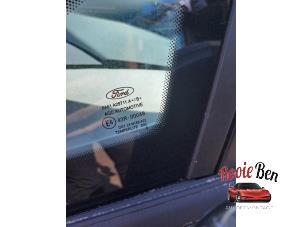 Gebruikte Ruit Driehoek links-voor Ford Fiesta 6 (JA8) 1.25 16V Prijs op aanvraag aangeboden door Rooie Ben autodemontage