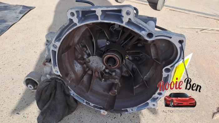 Gebruikte Versnellingsbak Ford Fiesta 6 (JA8) 1.25 16V Prijs € 300,00 Margeregeling aangeboden door Rooie Ben autodemontage