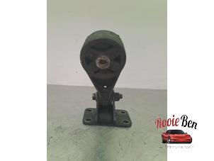 Gebruikte Motorsteun BMW Mini One/Cooper (R50) 1.6 16V Cooper Prijs € 25,00 Margeregeling aangeboden door Rooie Ben autodemontage