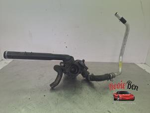 Gebruikte Thermostaathuis Mercedes E (W213) E-200 2.0 Turbo 16V Prijs op aanvraag aangeboden door Rooie Ben autodemontage