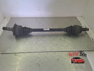 Gebruikte Aandrijfas links-achter BMW 5 serie (F10) 528i 16V Prijs € 40,00 Margeregeling aangeboden door Rooie Ben autodemontage