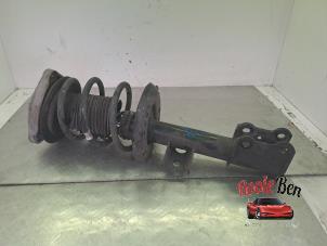 Gebruikte Mac Phersonpoot links-voor Mercedes B (W246) 2.2 B-220 CDI BlueEFFICIENCY,d 16V Prijs € 125,00 Margeregeling aangeboden door Rooie Ben autodemontage