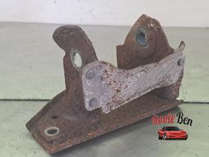 Gebruikte Motorsteun Ford Usa F-150 Standard Cab 5.0 Crew Cab Prijs op aanvraag aangeboden door Rooie Ben autodemontage