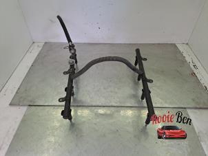 Gebruikte Verstuiver brug Jeep Grand Cherokee (WH/WK) 5.7 V8 Hemi Prijs op aanvraag aangeboden door Rooie Ben autodemontage