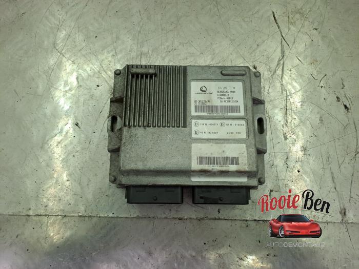 Gebruikte LPG Module Dacia Sandero II 0.9 TCE 90 12V Prijs € 150,00 Margeregeling aangeboden door Rooie Ben autodemontage