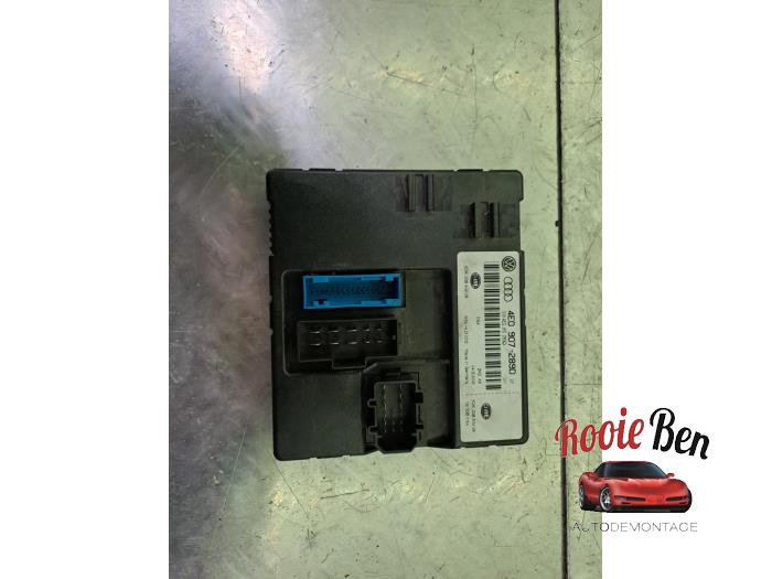 Gebruikte Sam module Audi A8 (D3) 3.0 TDI V6 24V Quattro Prijs € 100,00 Margeregeling aangeboden door Rooie Ben autodemontage