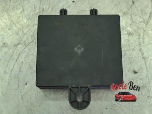 Gebruikte Bodycontrol Module Renault Clio IV (5R) 1.5 Energy dCi 90 FAP Prijs € 75,00 Margeregeling aangeboden door Rooie Ben autodemontage