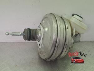 Gebruikte Rembooster Audi A8 (D4) 3.0 TDI V6 24V Quattro Prijs € 25,00 Margeregeling aangeboden door Rooie Ben autodemontage