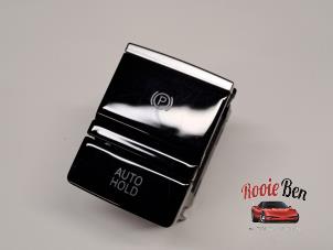 Gebruikte Schakelaar handrem Volkswagen Golf VIII (CD1) 2.0 TSI R 16V 4Motion Prijs op aanvraag aangeboden door Rooie Ben autodemontage