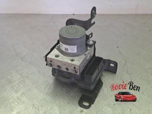 Gebruikte ABS Pomp Opel Grandland (X) 1.2 Turbo 12V Prijs € 250,00 Margeregeling aangeboden door Rooie Ben autodemontage