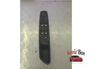 Gebruikte Ruit schakelaar elektrisch Opel Grandland (X) 1.2 Turbo 12V Prijs op aanvraag aangeboden door Rooie Ben autodemontage