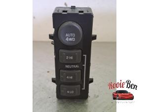 Gebruikte Standenschakelaar automaatbak Chevrolet Avalanche 5.3 1500 V8 4WD Prijs op aanvraag aangeboden door Rooie Ben autodemontage
