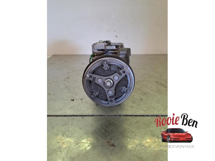 Gebruikte Aircopomp Opel Karl 1.0 12V Prijs € 75,00 Margeregeling aangeboden door Rooie Ben autodemontage