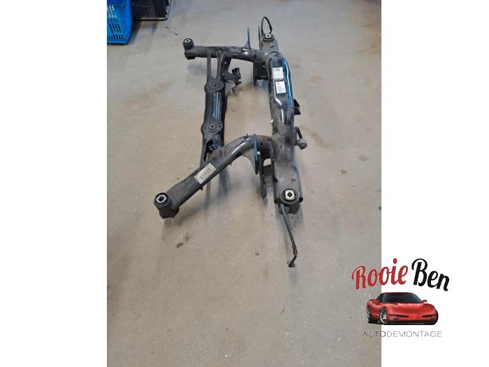 Gebruikte Subframe Volkswagen Golf VIII (CD1) 2.0 TSI R 16V 4Motion Prijs op aanvraag aangeboden door Rooie Ben autodemontage