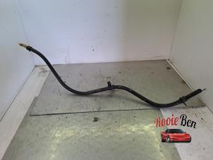 Gebruikte Peilstok Olie Dodge Ram 3500 Standard Cab (DR/DH/D1/DC/DM) 5.7 V8 Hemi 1500 4x2 Prijs op aanvraag aangeboden door Rooie Ben autodemontage