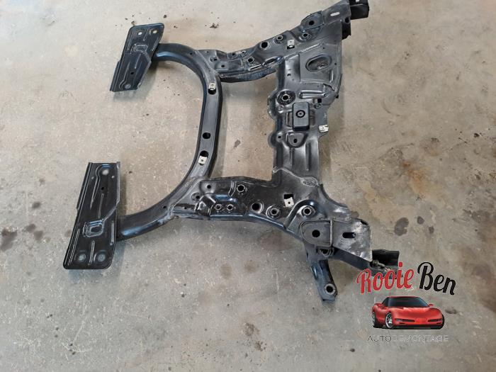 Gebruikte Subframe Mercedes B (W246/W242) 2.2 B-220 CDI BlueEFFICIENCY,d 16V Prijs € 350,00 Margeregeling aangeboden door Rooie Ben autodemontage