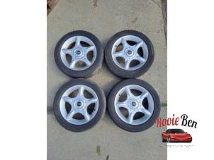 Gebruikte Velgen set BMW Mini One/Cooper (R50) 1.6 16V Cooper Prijs op aanvraag aangeboden door Rooie Ben autodemontage