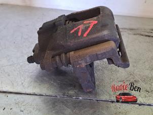 Gebruikte Remklauw (Tang) links-voor Dodge Nitro 2.8 CRD 16V 4x2 Prijs € 50,00 Margeregeling aangeboden door Rooie Ben autodemontage