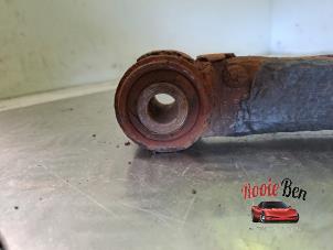 Gebruikte Panhardstang Dodge Nitro 2.8 CRD 16V 4x2 Prijs op aanvraag aangeboden door Rooie Ben autodemontage