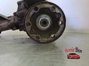 Gebruikte Differentieel voor Mercedes ML II (164/4JG) 3.5 350 4-Matic V6 24V Prijs op aanvraag aangeboden door Rooie Ben autodemontage