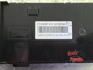 Gebruikte Chaufage Bedieningspaneel Renault Grand Scénic III (JZ) 1.2 16V TCe 115 Prijs € 20,00 Margeregeling aangeboden door Rooie Ben autodemontage