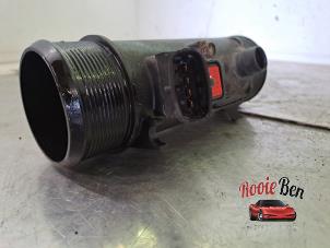 Gebruikte Map Sensor (inlaatspruitstuk) Jaguar XE 2.0 200 Turbo 16V Prijs op aanvraag aangeboden door Rooie Ben autodemontage