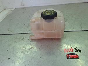 Gebruikte Expansievat Opel Meriva 1.4 Turbo 16V ecoFLEX Prijs € 10,00 Margeregeling aangeboden door Rooie Ben autodemontage