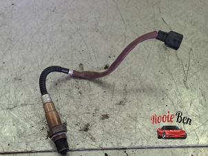 Gebruikte Lambda Sonde Renault Grand Scénic III (JZ) 1.2 16V TCe 115 Prijs € 25,00 Margeregeling aangeboden door Rooie Ben autodemontage